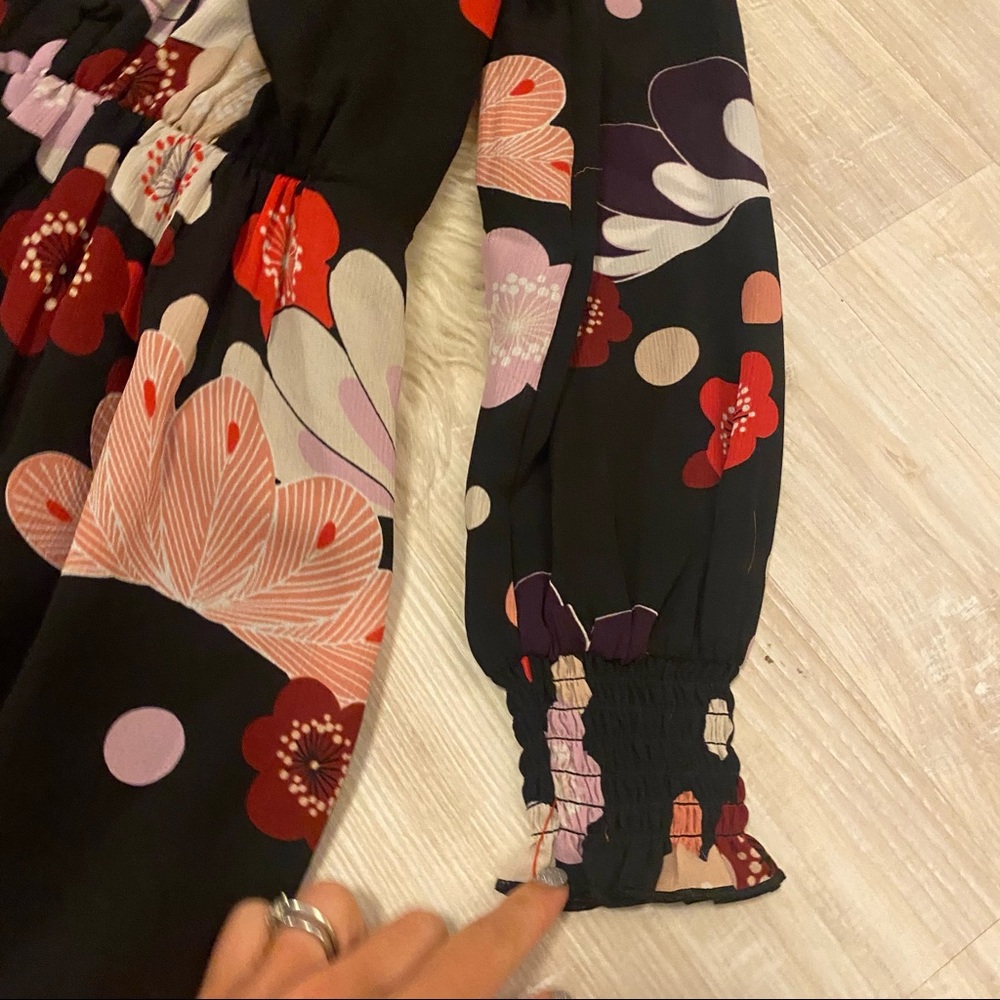 Ann Taylor dress - Picture 3 of 11